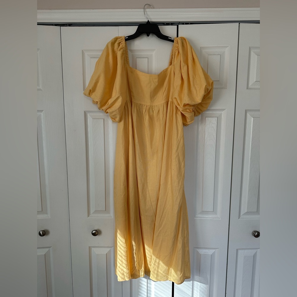 Showpo Yellow Midi Dress - Brand New with tags